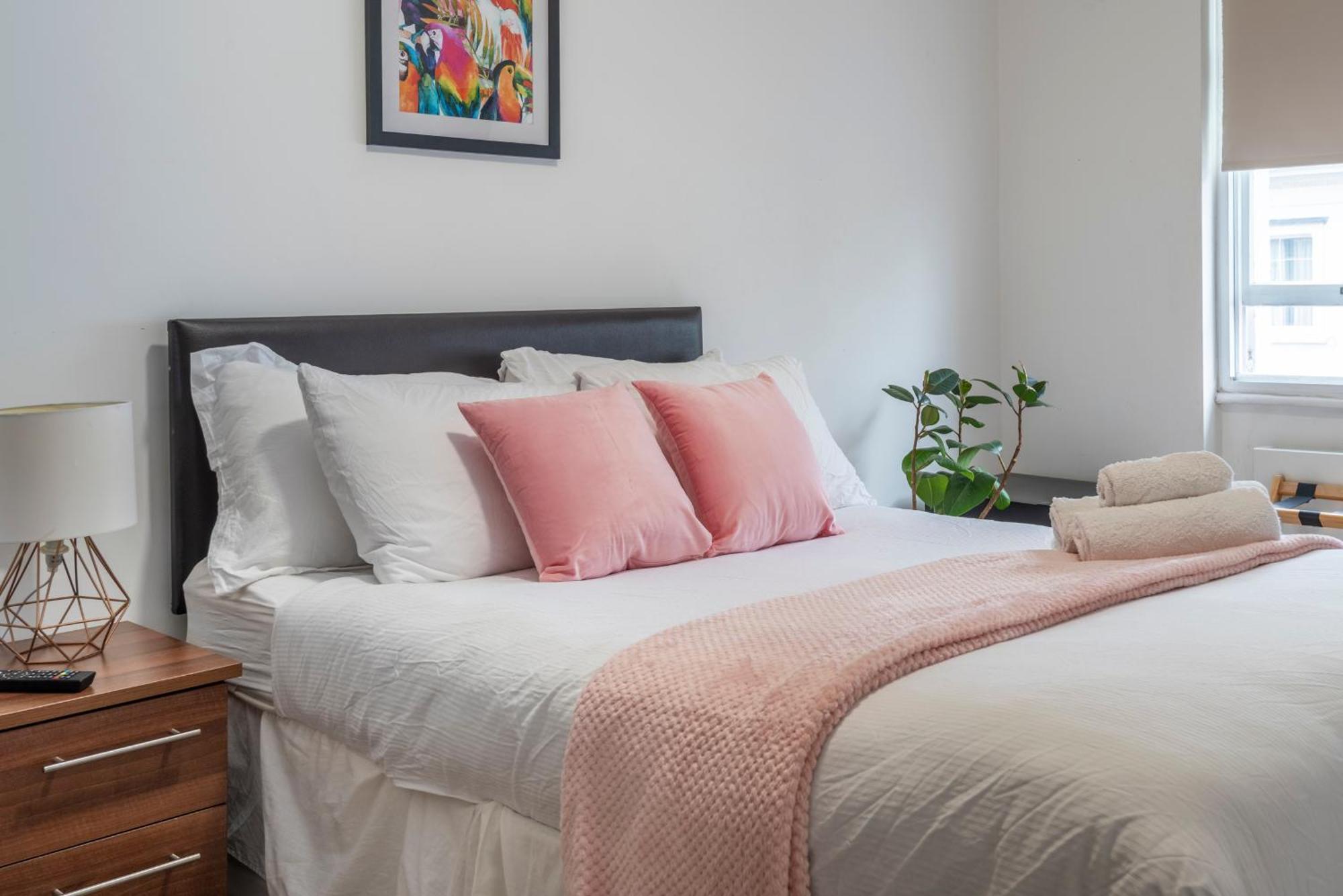 Dazzling Room Near Paddington/Elizabeth Stn Лондон Екстер'єр фото