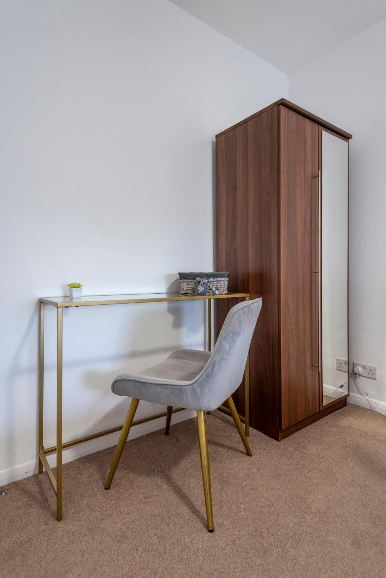 Dazzling Room Near Paddington/Elizabeth Stn Лондон Екстер'єр фото